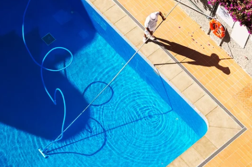 CURSO MANTENIMIENTO DE PISCINAS